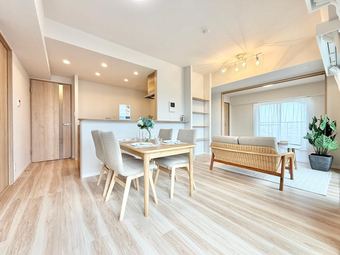 4LDK apartment in Sakado