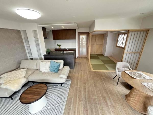 4LDK apartment in Kamigyo Ward, Kyoto - Photo 1