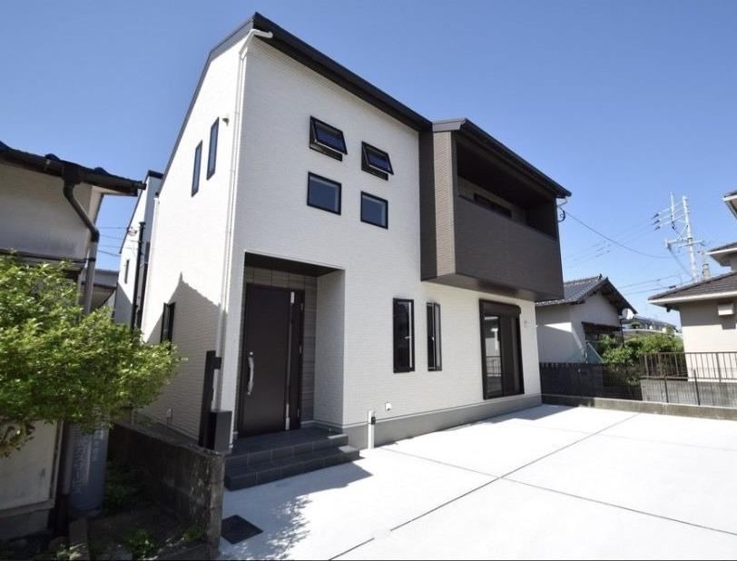 3LDK house in Sawara Ward, Fukuoka - Photo 1