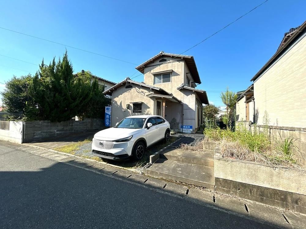 3LDK house in Kurume, Fukuoka - Photo 1