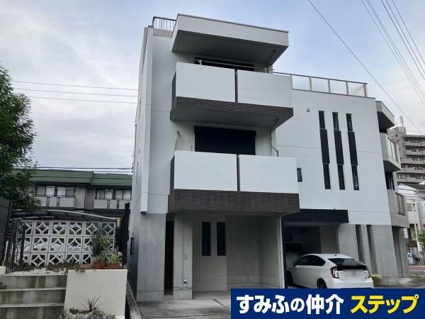 4LDK house in Tempaku Ward, Nagoya, Aichi - Photo 1