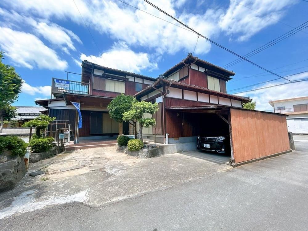 5LDK+S house in Kurume, Fukuoka - Photo 1