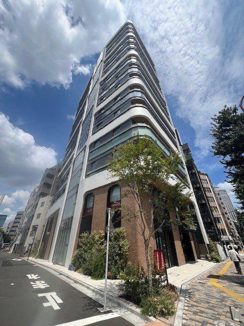 3LDK apartment in Shibuya Ward, Tokyo - Photo 1