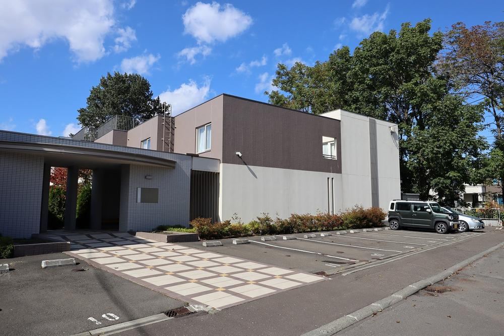 4LDK apartment in Shiroishi Ward, Sapporo, Hokkaido - Photo 1