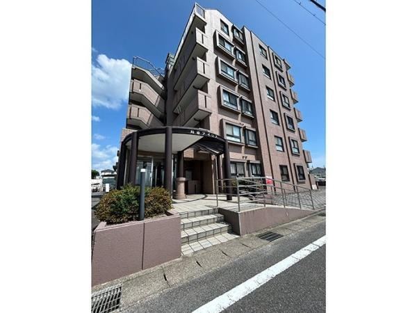 3LDK+S apartment in Kariya, Aichi - Photo 1