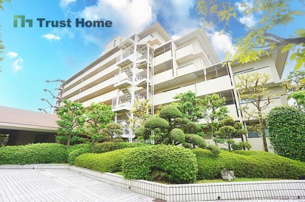 3LDK apartment in Nishinomiya, Hyogo - Photo 1