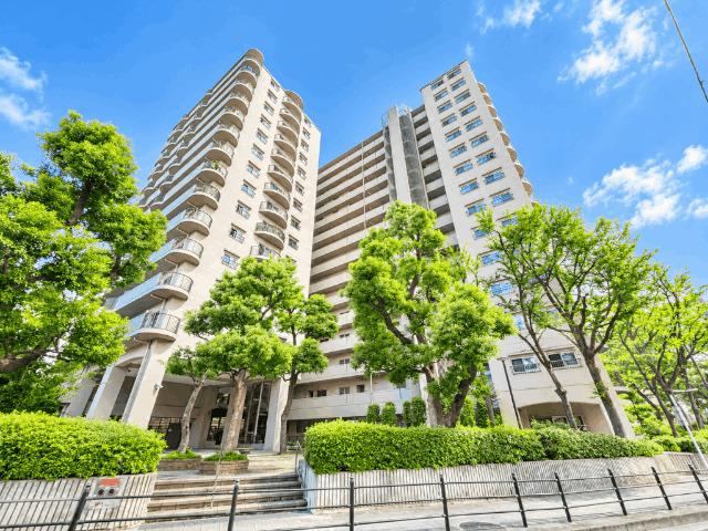 2LDK apartment in Nishi Ward, Osaka - Photo 1