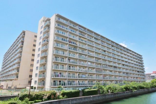 3LDK apartment in Joto Ward, Osaka - Photo 1