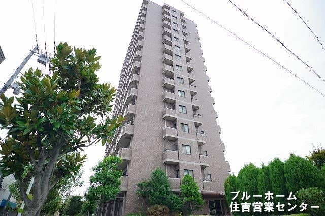 3LDK apartment in Hirano Ward, Osaka - Photo 1