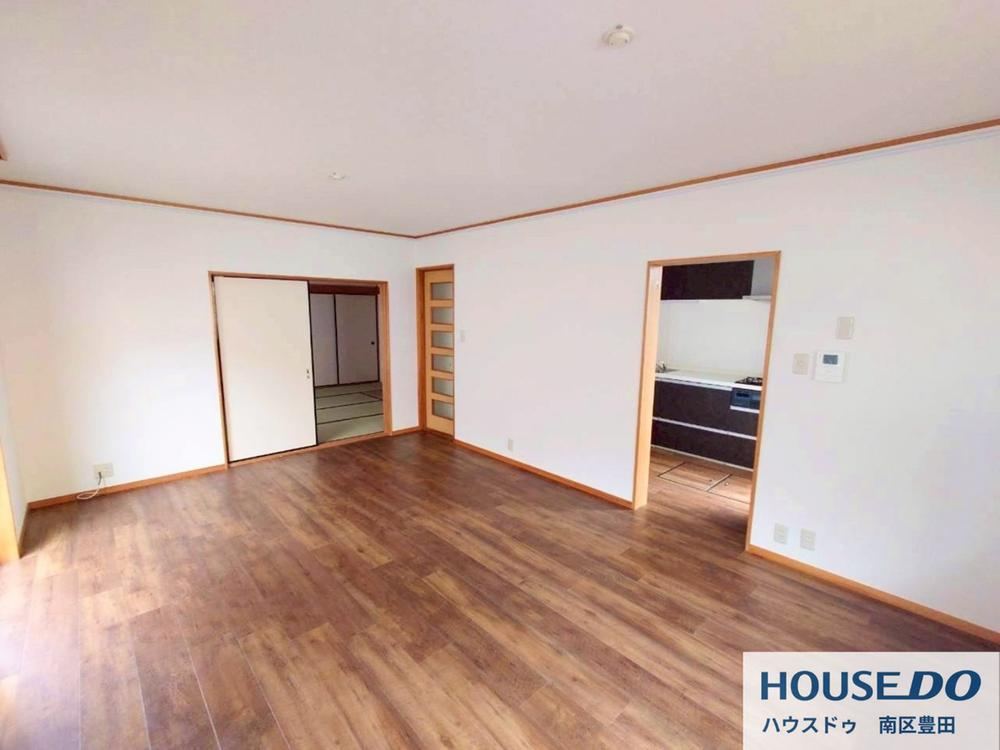 4LDK house in Minami Ward, Sakai, Osaka - Photo 1