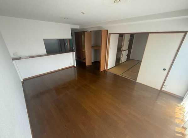 3LDK apartment in Oita, Oita - Photo 1