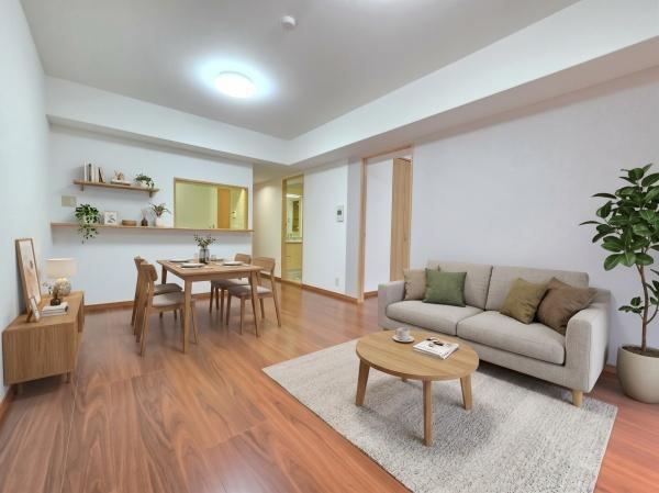 2LDK apartment in Chuo Ward, Chiba - Photo 1