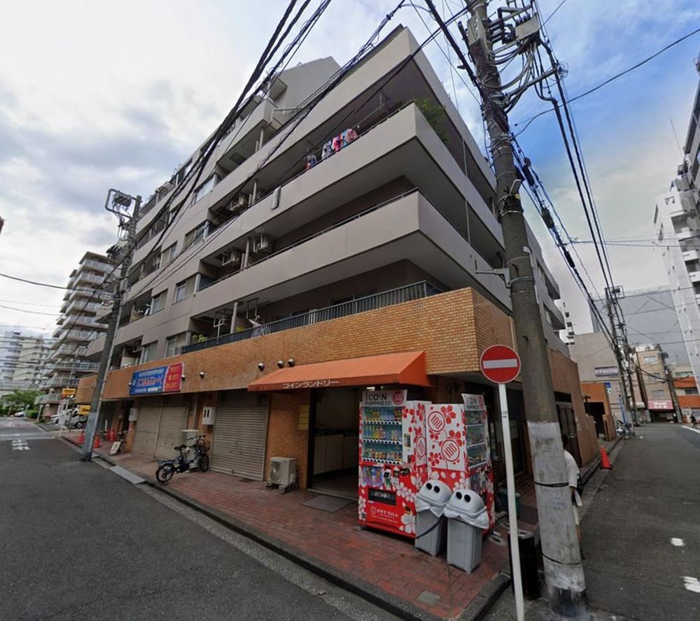 2LDK apartment in Naka Ward, Yokohama, Kanagawa - Photo 1