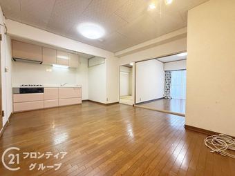 3LDK apartment in Nagaokakyo