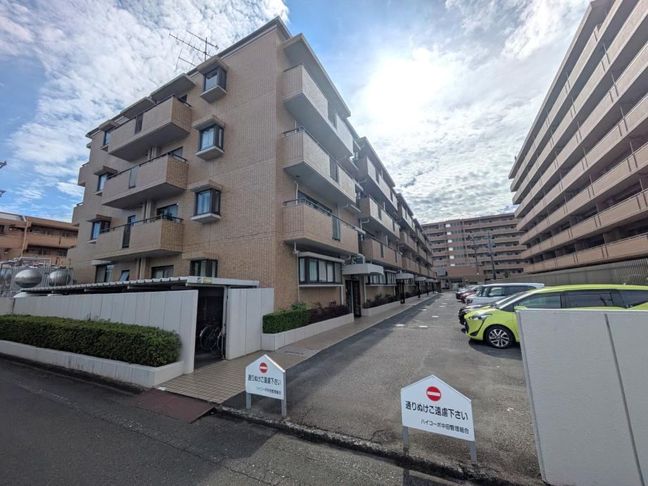 3LDK apartment in Suruga Ward, Shizuoka - Photo 1