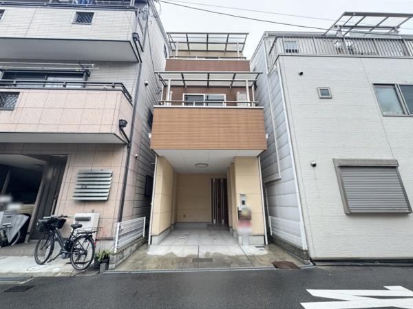 4LDK house in Ino Ward, Osaka - Photo 1
