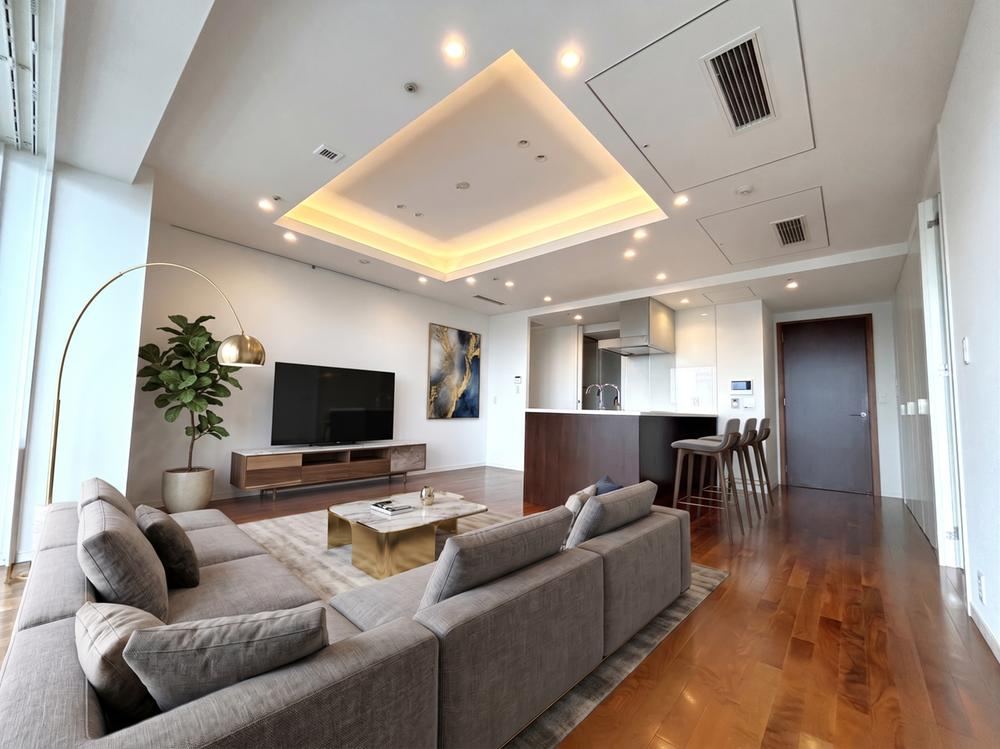 2LDK apartment in Nishi Ward, Yokohama, Kanagawa - Photo 1