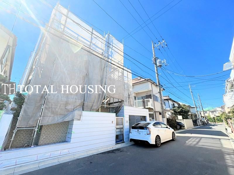 3LDK house in Suginami Ward, Tokyo - Photo 1