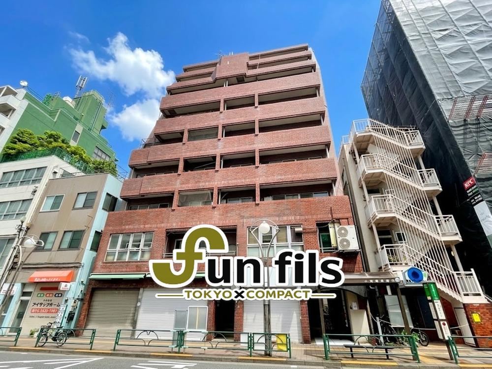 2LDK apartment in Shinjuku Ward, Tokyo - Photo 1