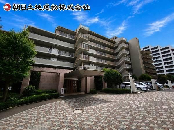 3LDK apartment in Machida, Tokyo - Photo 1