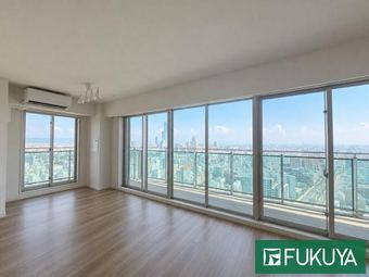 3LDK apartment in Naniwa Ward