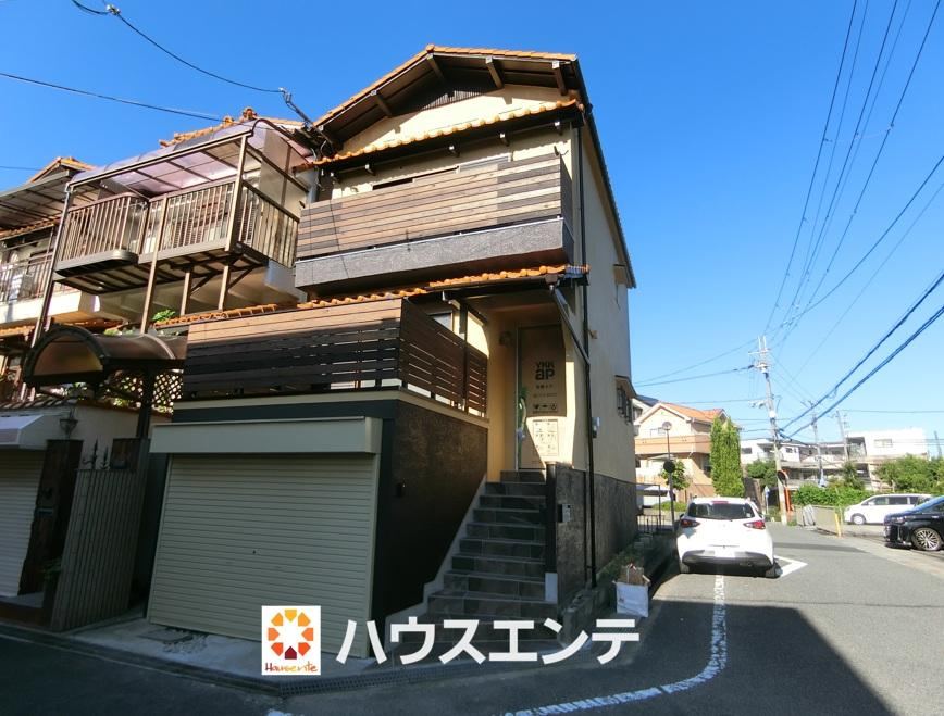3LDK house in Suita, Osaka - Photo 1