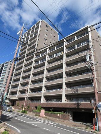 2LDK+S apartment in Tsu