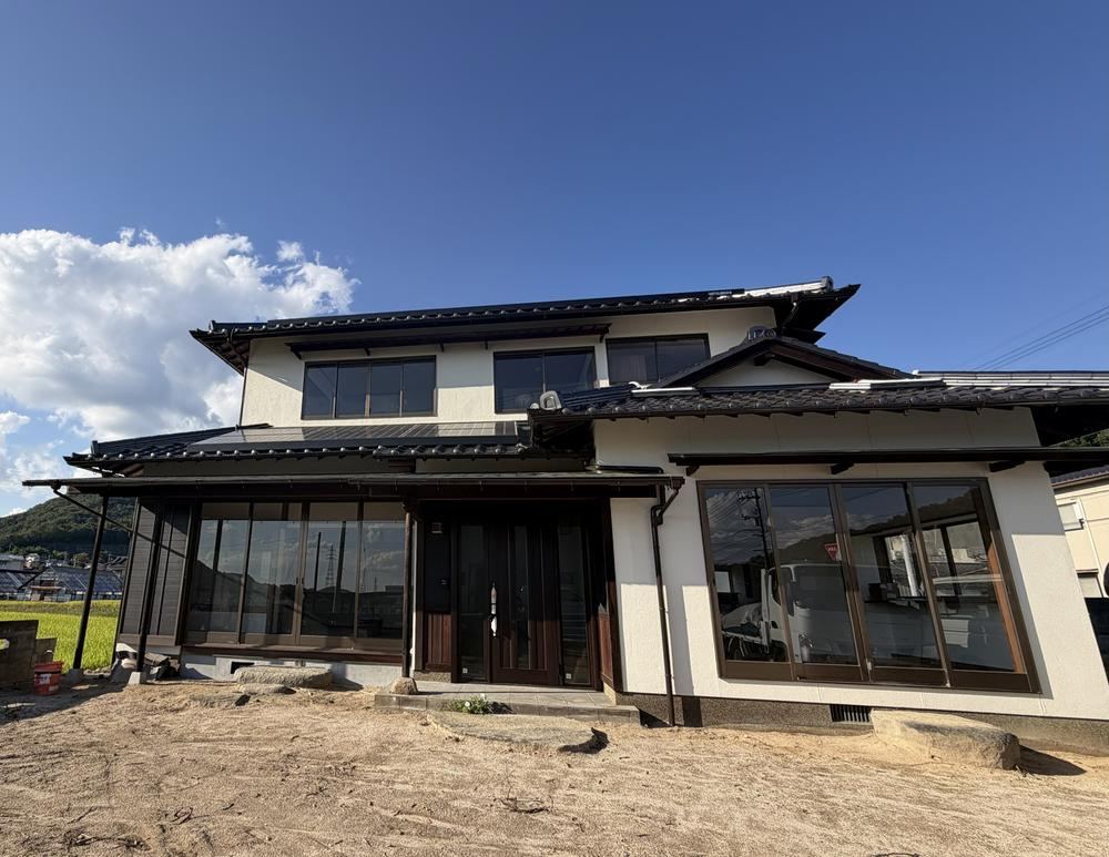 6LDK house in Kita Ward, Okayama - Photo 1
