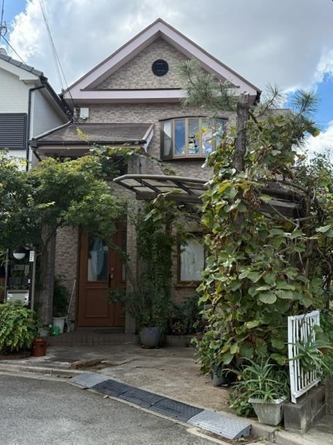 4LDK house in Habikino, Osaka - Photo 1