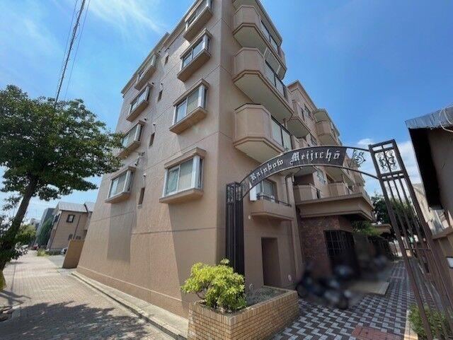3LDK apartment in Minami Ward, Nagoya, Aichi - Photo 1