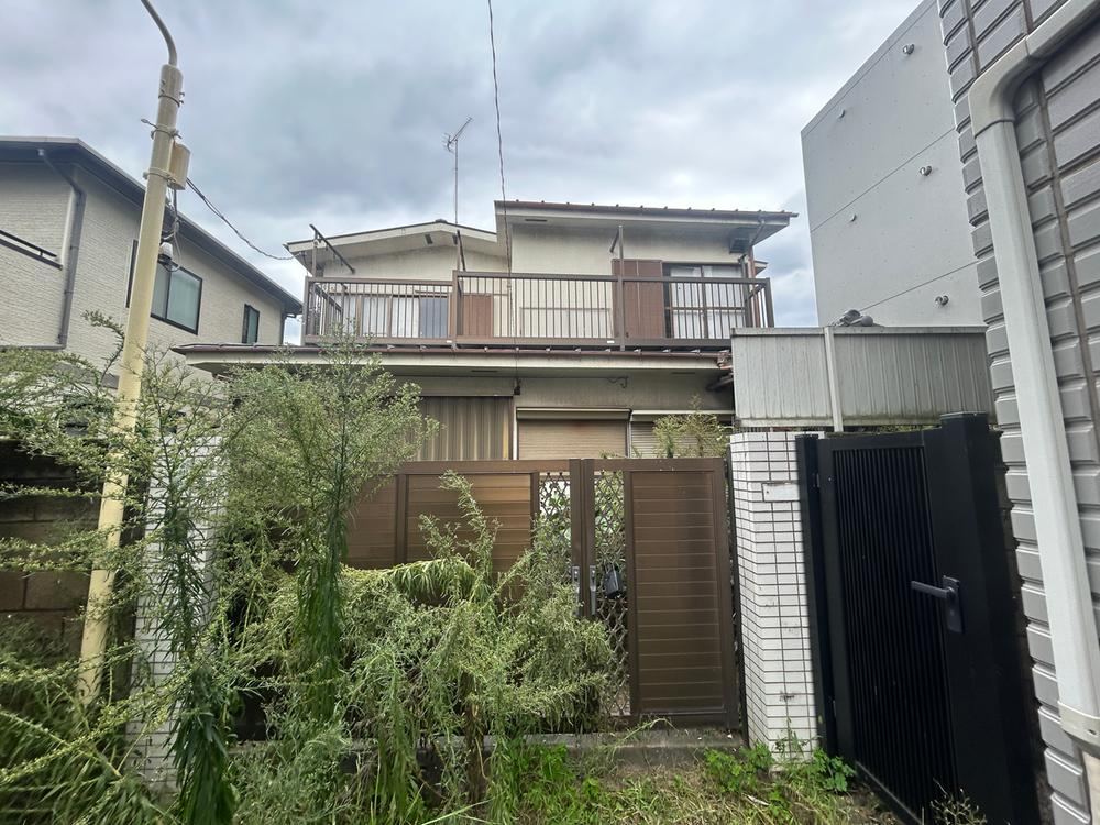 4LDK house in Shibuya Ward, Tokyo - Photo 1