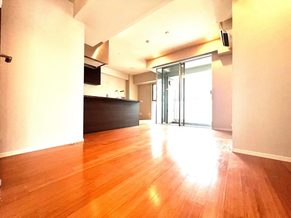 2LDK apartment in Chuo Ward, Tokyo - Photo 1