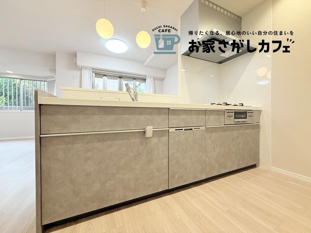 3LDK apartment in Higashinada Ward, Kobe, Hyogo - Photo 1