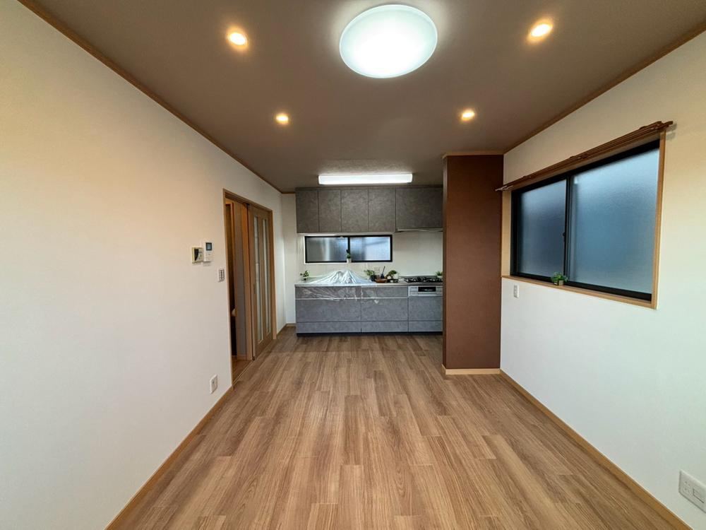 3LDK house in Higashiosaka, Osaka - Photo 1