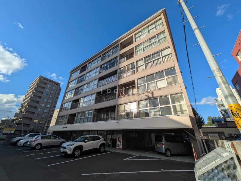 3LDK apartment in Toyohira Ward, Sapporo, Hokkaido - Photo 1