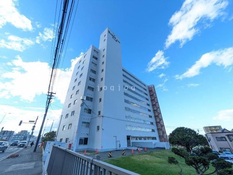 3LDK apartment in Toyohira Ward, Sapporo, Hokkaido - Photo 1