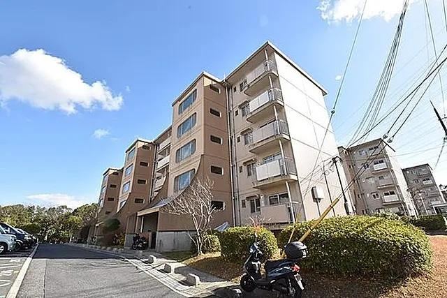 3LDK apartment in Minami Ward, Sakai, Osaka - Photo 1
