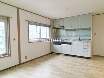 3LDK apartment in Matsubara