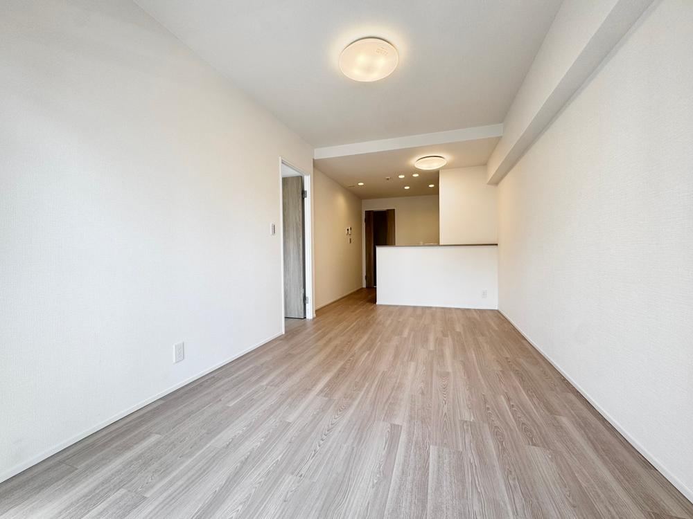 2LDK+S apartment in Nishi Ward, Osaka - Photo 1