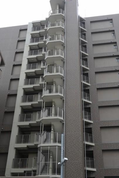 2LDK+S apartment in Kita Ward, Osaka - Photo 1