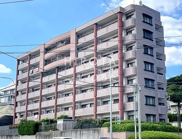 3LDK apartment in Yahatanishi Ward, Kitakyushu, Fukuoka - Photo 1