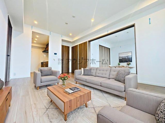 3LDK apartment in Tokorozawa, Saitama - Photo 1