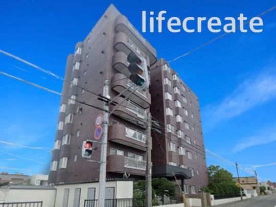 4LDK apartment in Chuo Ward, Sapporo, Hokkaido - Photo 1