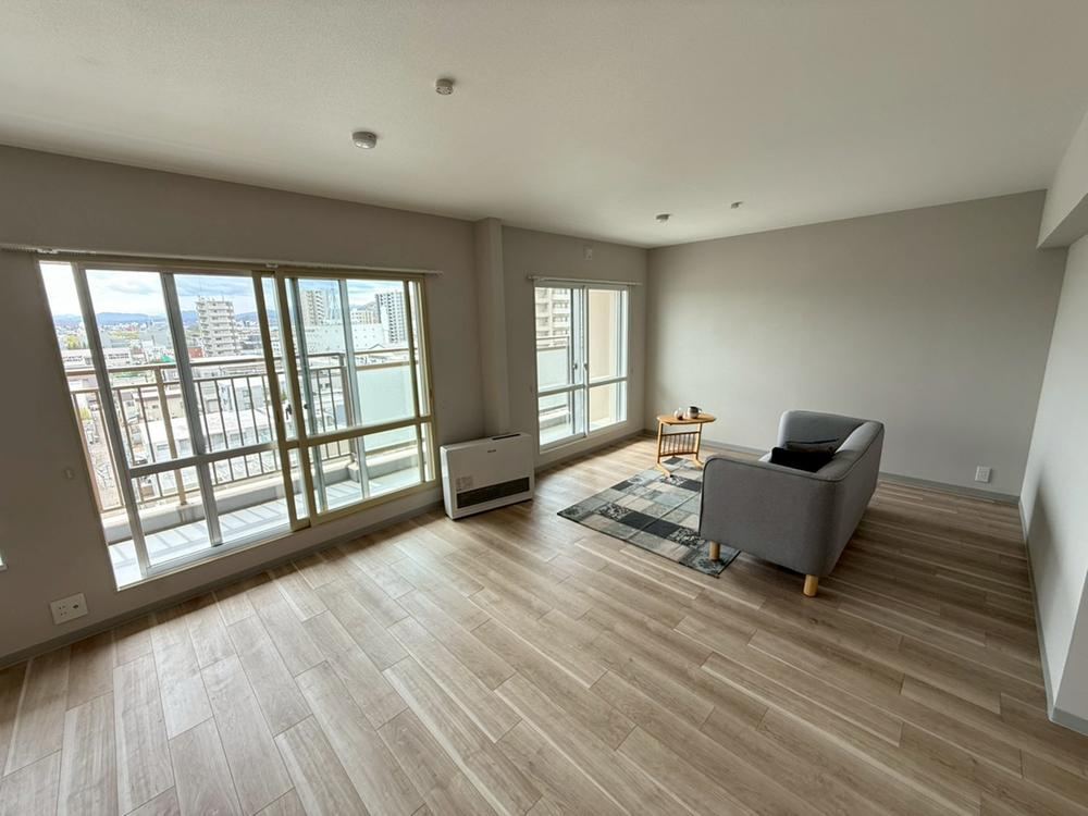 3LDK apartment in Chuo Ward, Sapporo, Hokkaido - Photo 1