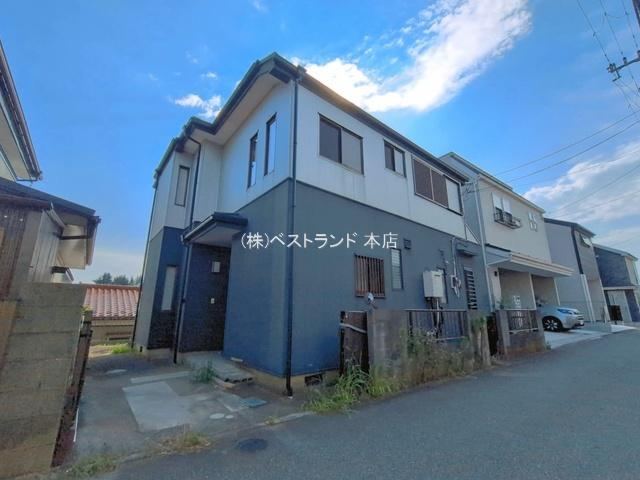 4LDK house in Funabashi, Chiba - Photo 1