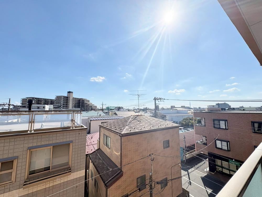 3LDK apartment in Katsushika Ward, Tokyo - Photo 1