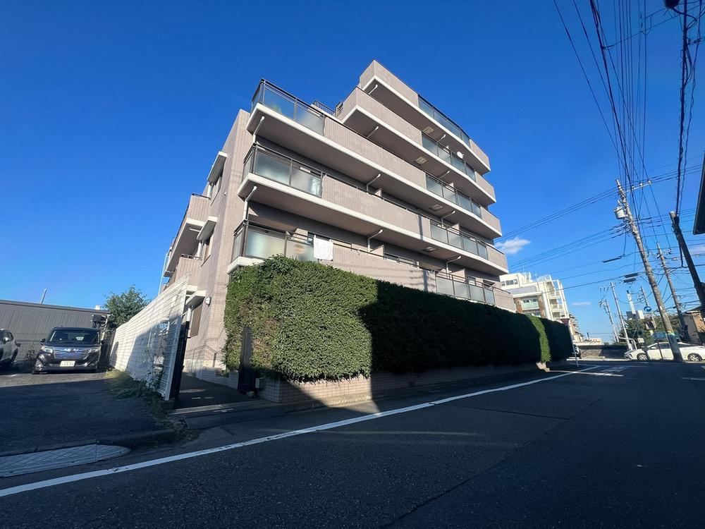 2LDK apartment in Tachikawa, Tokyo - Photo 1