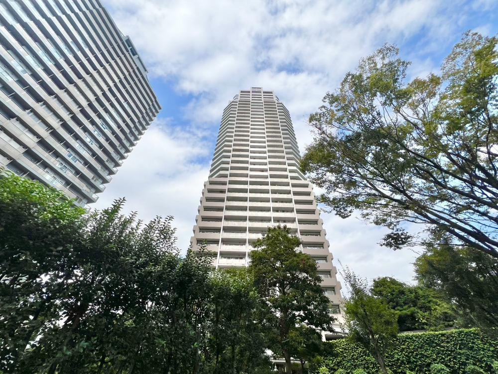 2LDK apartment in Koto Ward, Tokyo - Photo 1