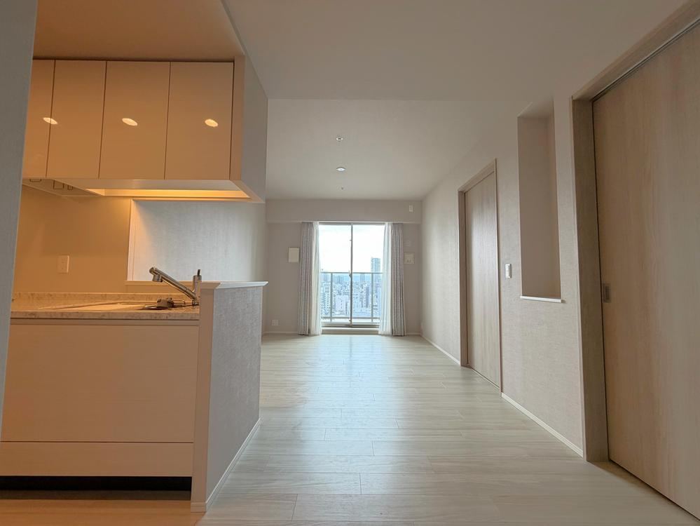 2LDK apartment in Kita Ward, Osaka - Photo 1