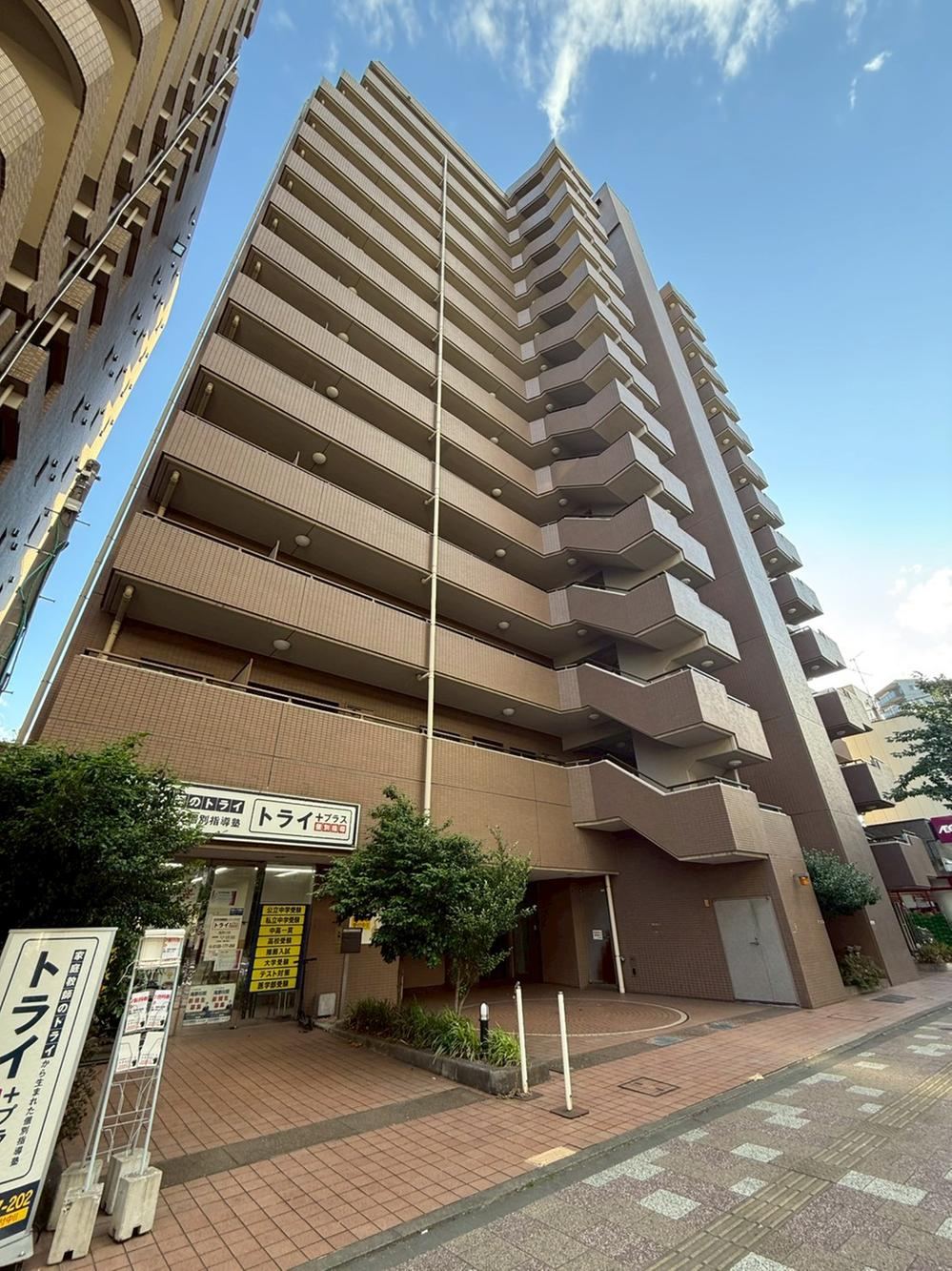 3LDK apartment in Kita Ward, Tokyo - Photo 1